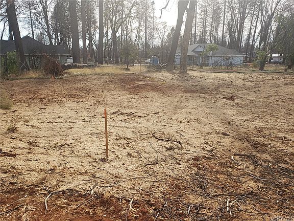 3rd image of 832 Regnier Ln