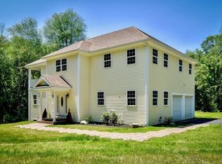178 North St, Upton, MA 01568