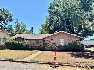 1114 Paula Dr, Arlington, TX 76012