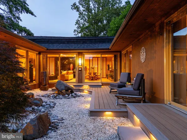 411 Clairemont Rd, Villanova, PA 19085