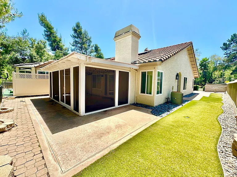 4129 Los Padres Dr — Photo 20