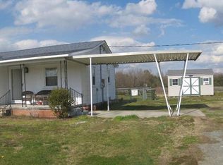 1539 Faro Rd, Stantonsburg, NC 27883