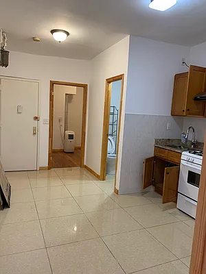 Rented by Eight Horse Realty | media 1