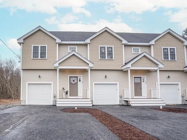 27 Dora Dr #B, Taunton, MA 02780