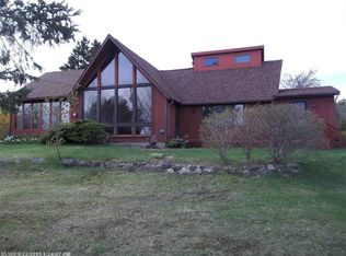 117 Lake Rd, Robbinston, ME 04671