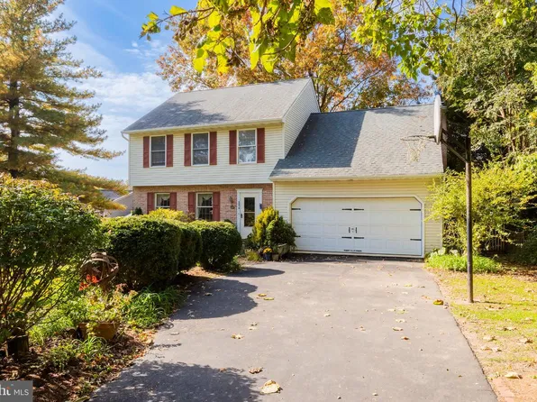 1575 Abbas Ave, Lancaster, PA 17602