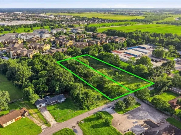5855 & 5865 Cole Rd, Beaumont, TX 77706