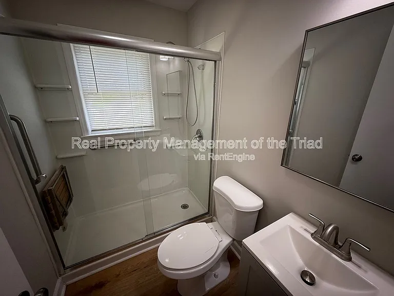 828 Circle Dr — Photo 11