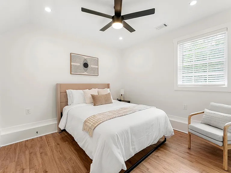 659 S Peachtree St #C — Photo 5