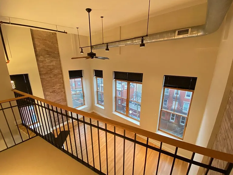 338 Grove St #4A — Photo 4
