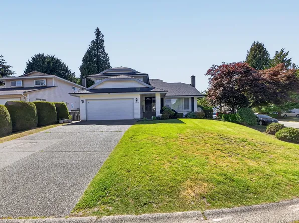 6715 128b St, Surrey, BC V3W 9X7