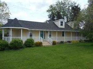 10311 Yawberg Rd, Grand Rapids, OH 43522