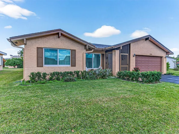 9812 NW 75th Court, Tamarac, FL 33321