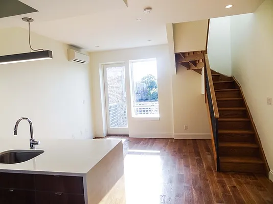 Rented by Urban Pads | media 76