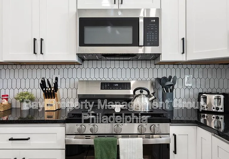1623 S 26th St — Photo 22
