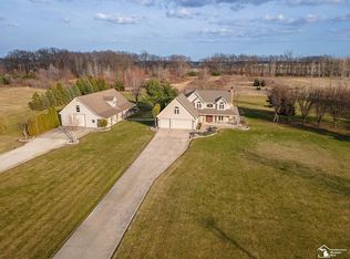 2420 Baldwin Rd, Monroe, MI 48162