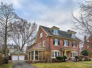 129 Bellevue Ave, Springfield, MA 01108
