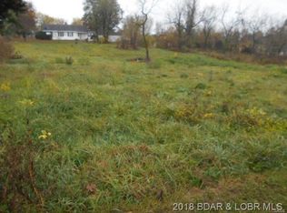 Ruby St, Sturgeon, MO 65284