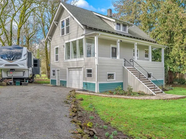 105 N 8th St, Saint Helens, OR 97051