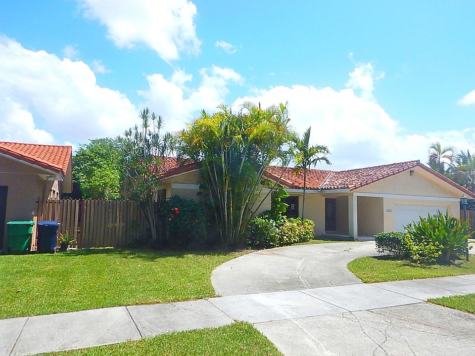2nd image of 13941 SW 108th St