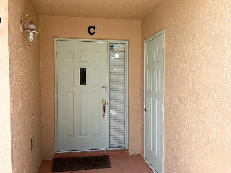 8211 NW 191st St #3-C — Photo 20