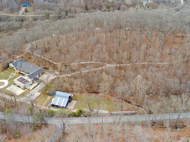 E McNelly Rd — Photo 47