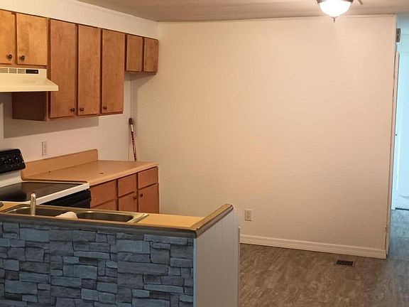 5th image of 5321 Christiancy Ave