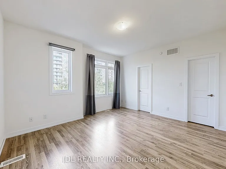370 Red Maple Rd #112 — Photo 17