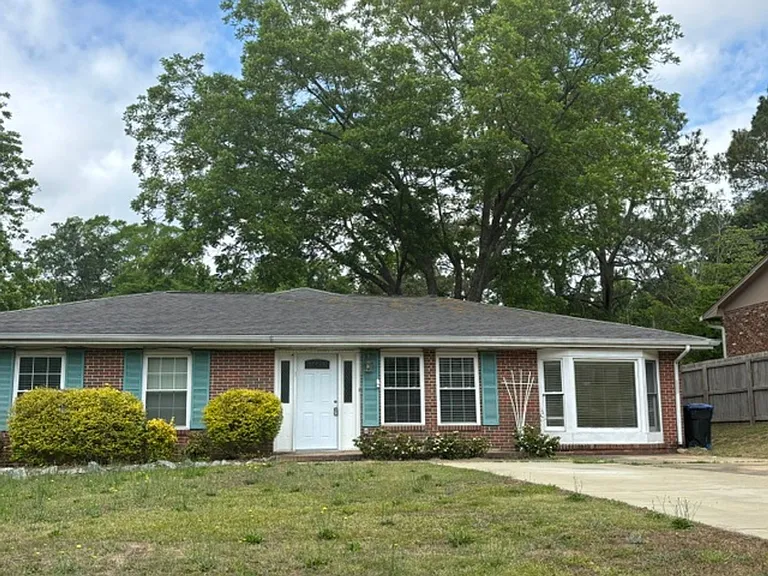 6525 Gregg Dr — Photo 28