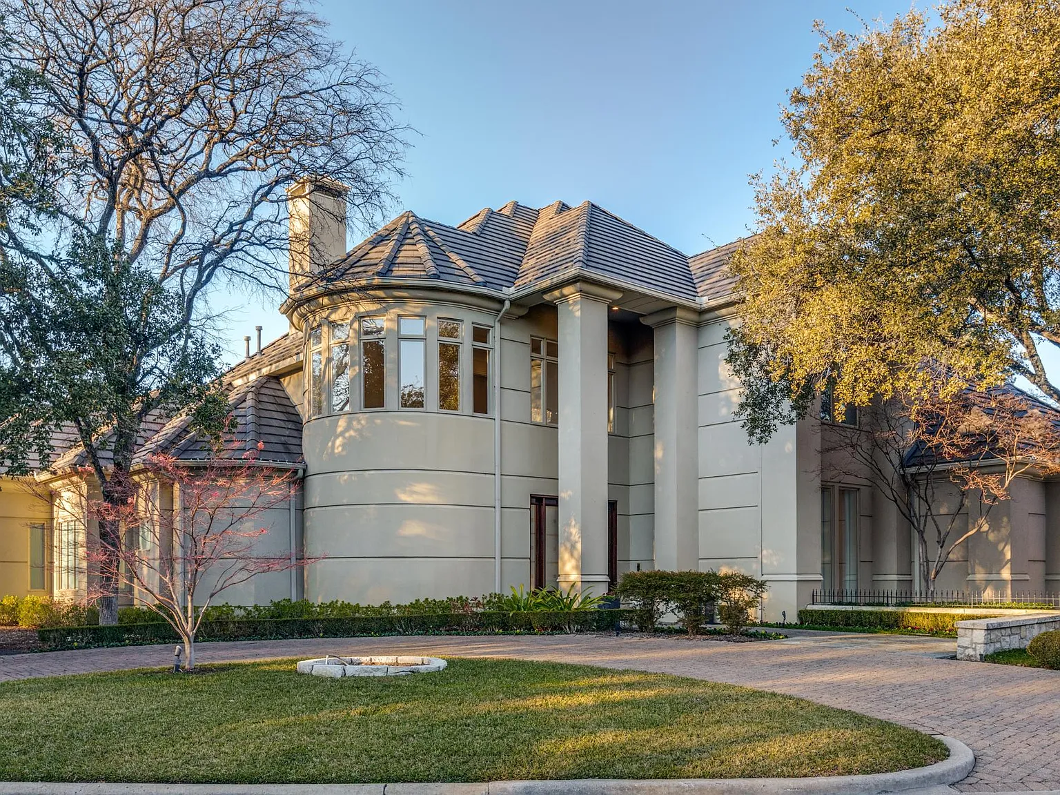 5 bed, 5988 sqft, $17,500 — Photo 4
