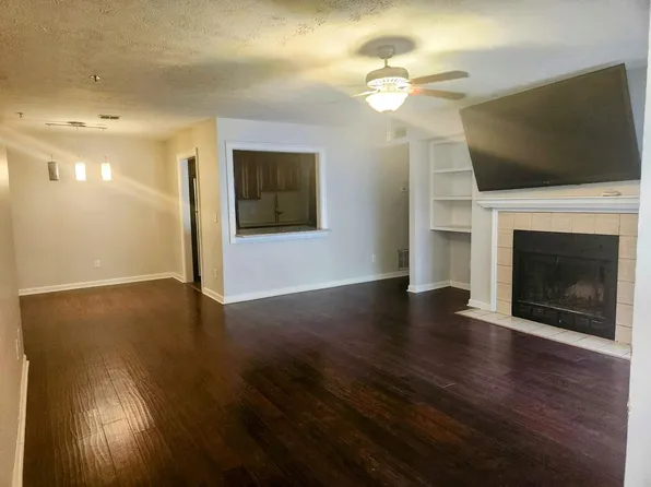 2611 Vinings Central Dr SE, Atlanta, GA 30339