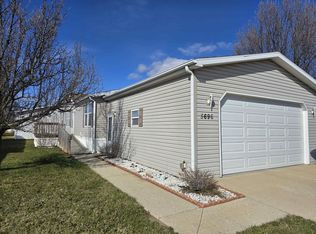 5696 Peachstone Pl, Loves Park, IL 61111