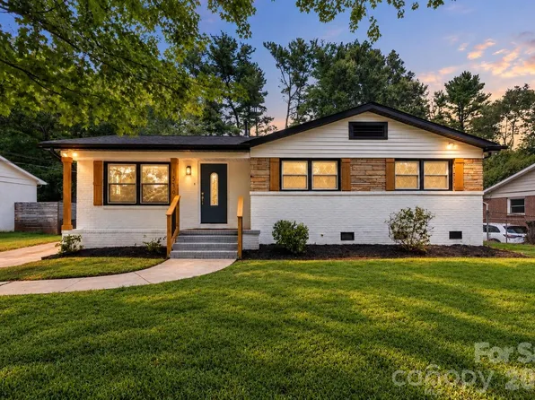 1539 Starbrook Dr, Charlotte, NC 28210