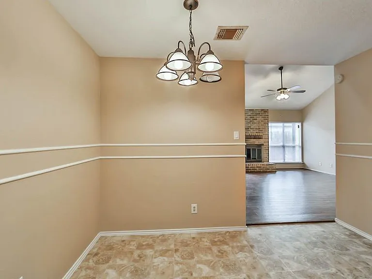 11822 Yearling Dr — Photo 4