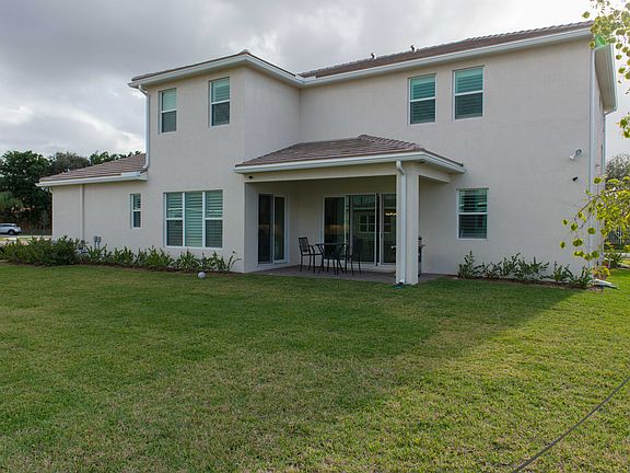 5th image of 9746 Captiva Cir