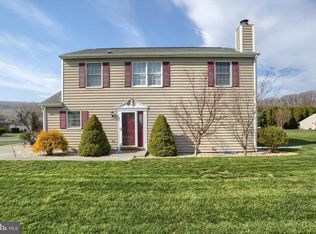 6000 John Cir, Harrisburg, PA 17112