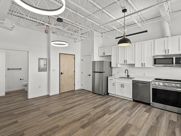 Viewpoint 41 Lofts — Photo 22