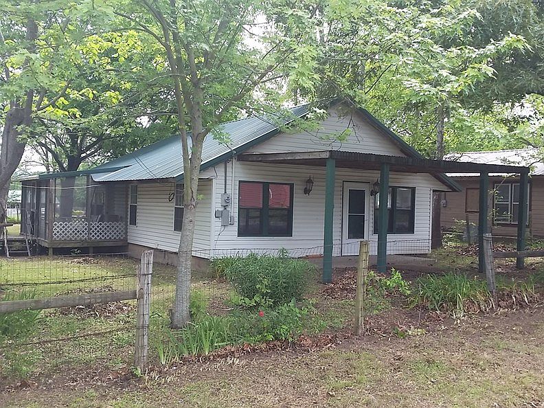 1st image of 608 W Choctaw St