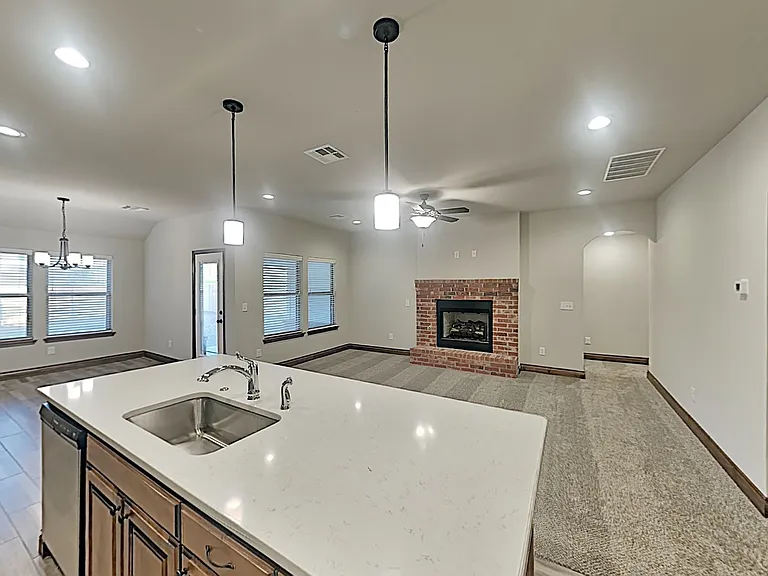 7050 Richardson Ct — Photo 7
