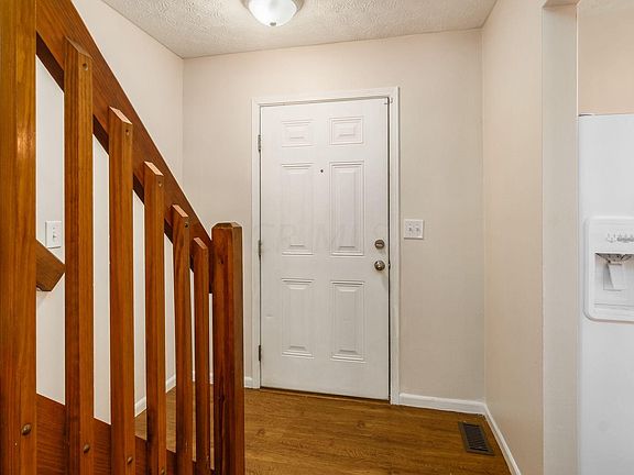 5th image of 208 Macenroe Dr #67D
