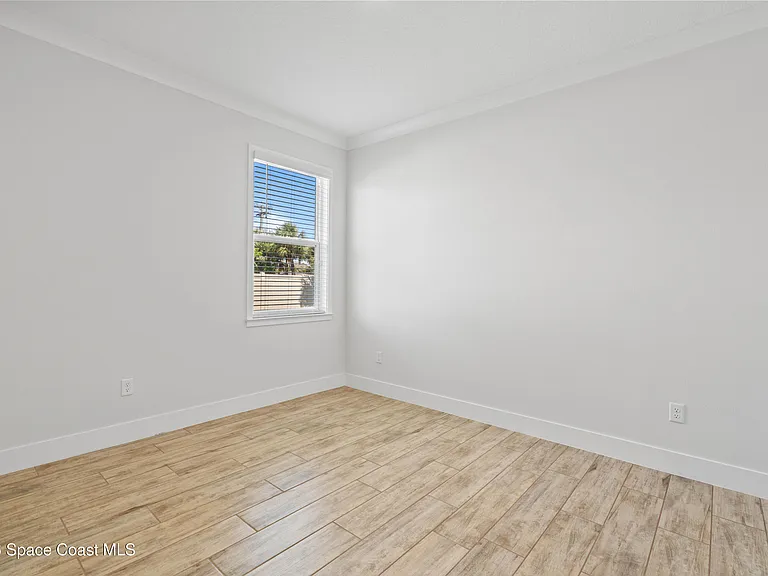 82 Hubble Ln — Photo 27
