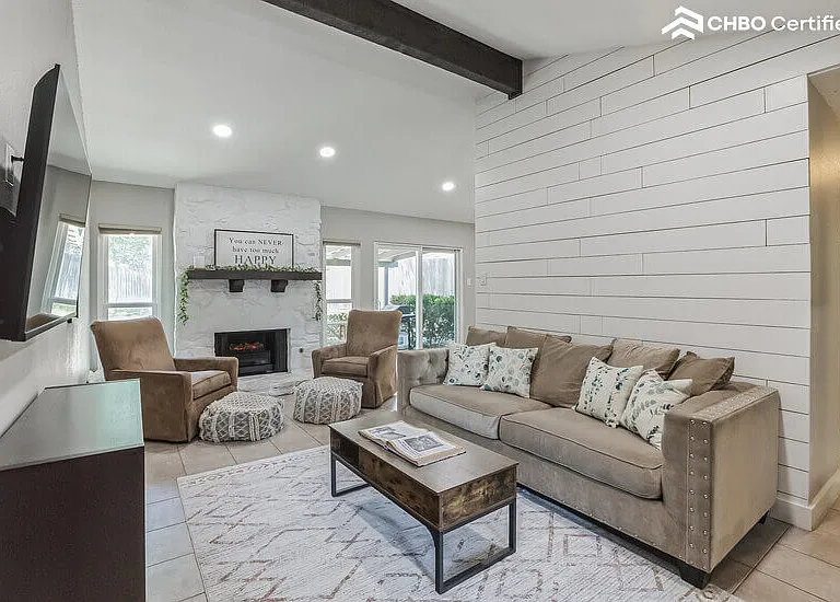 14319 Briartrail St — Photo 10