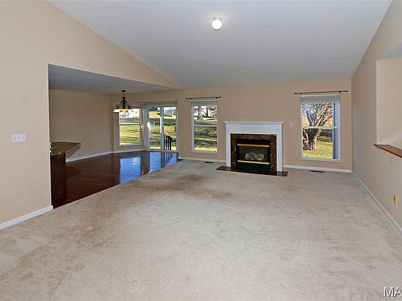 4th image of 1006 Golden Orchard Dr