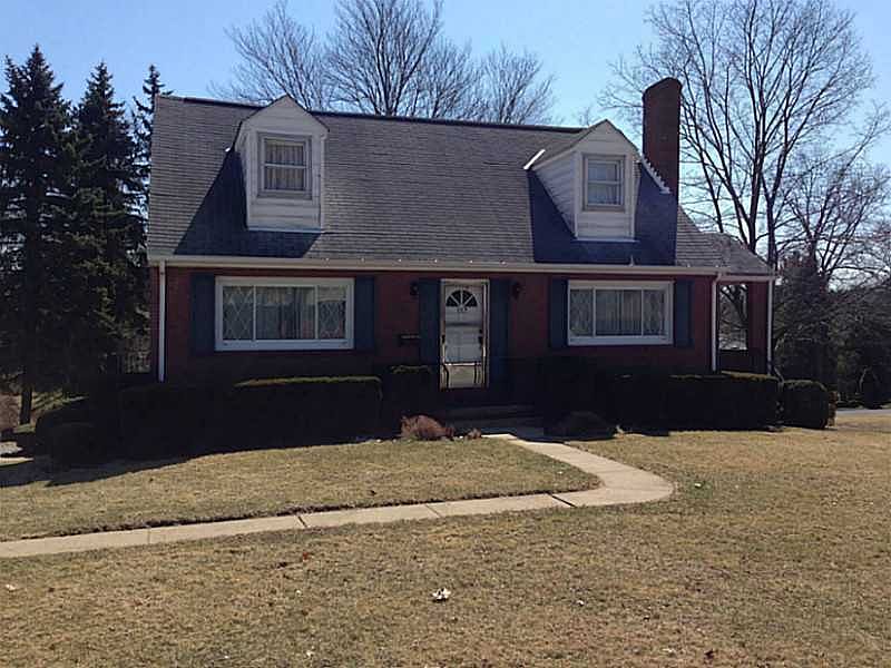 1st image of 117 Elm Dr