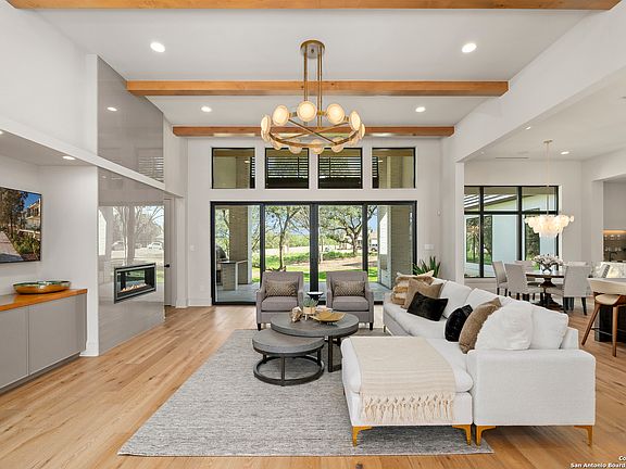 5th image of 8191 Blue Oak Way