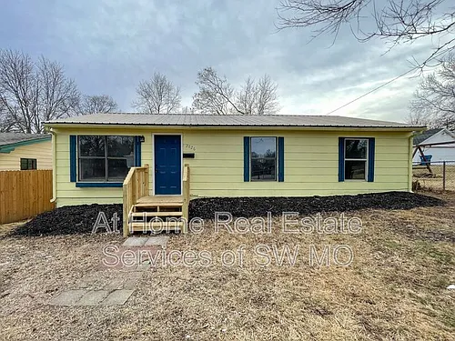 2826 W Olive St Photo 1 2826 W Olive St Photo 1