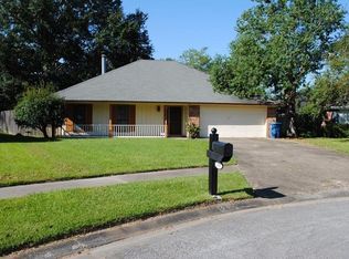 200 Rocky Mound Dr, Lafayette, LA 70506