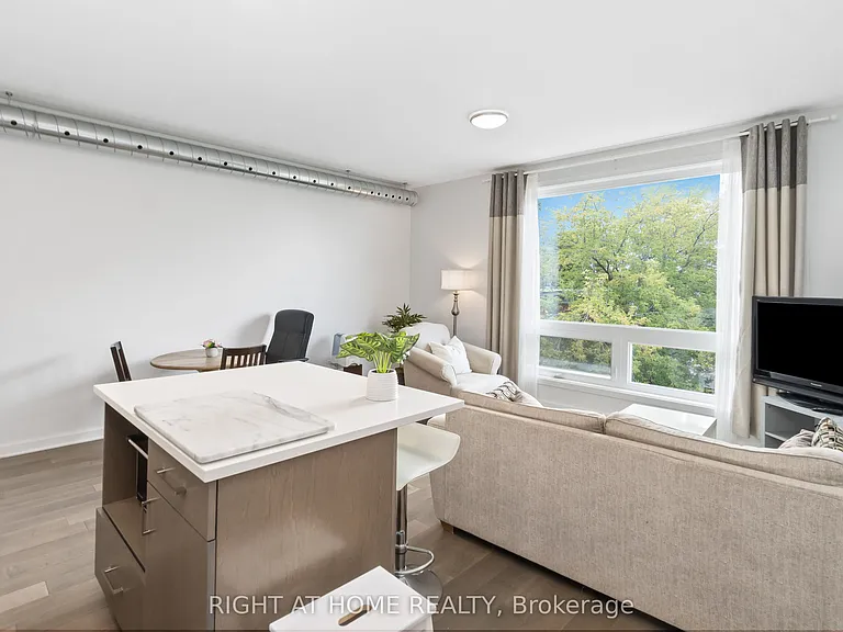 22 Perkins St #305 — Photo 9