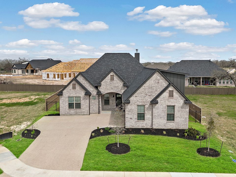 1st image of 2112 Madden Cir