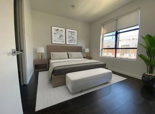 5800 Harold Way #303, Los Angeles, CA 90028